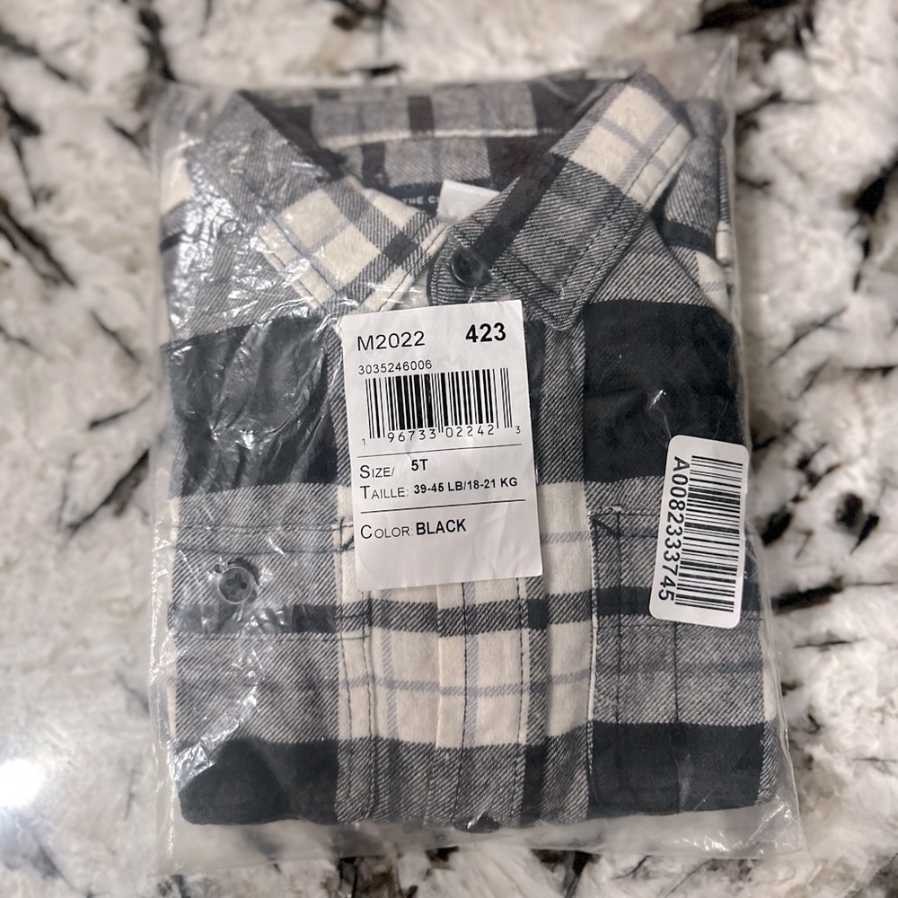 Baby boys black and white flannel (Brand New)